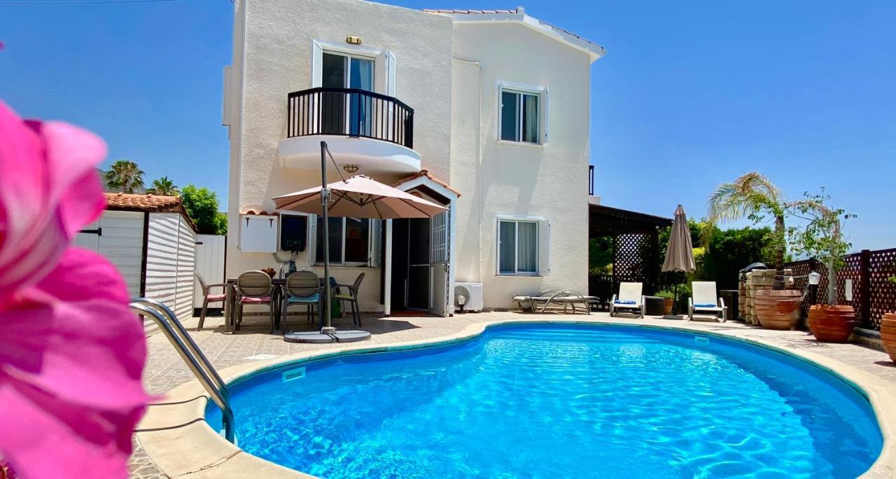 Villa Alicia With Priv Pool, Beautiful Garden And Shady Veranda- 5 Min To The Beach ペイヤ エクステリア 写真