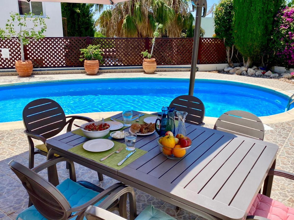 Villa Alicia With Priv Pool, Beautiful Garden And Shady Veranda- 5 Min To The Beach ペイヤ エクステリア 写真